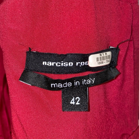 Italian Fitted Dress | Narciso Rodriguez - Picture 9 of 10